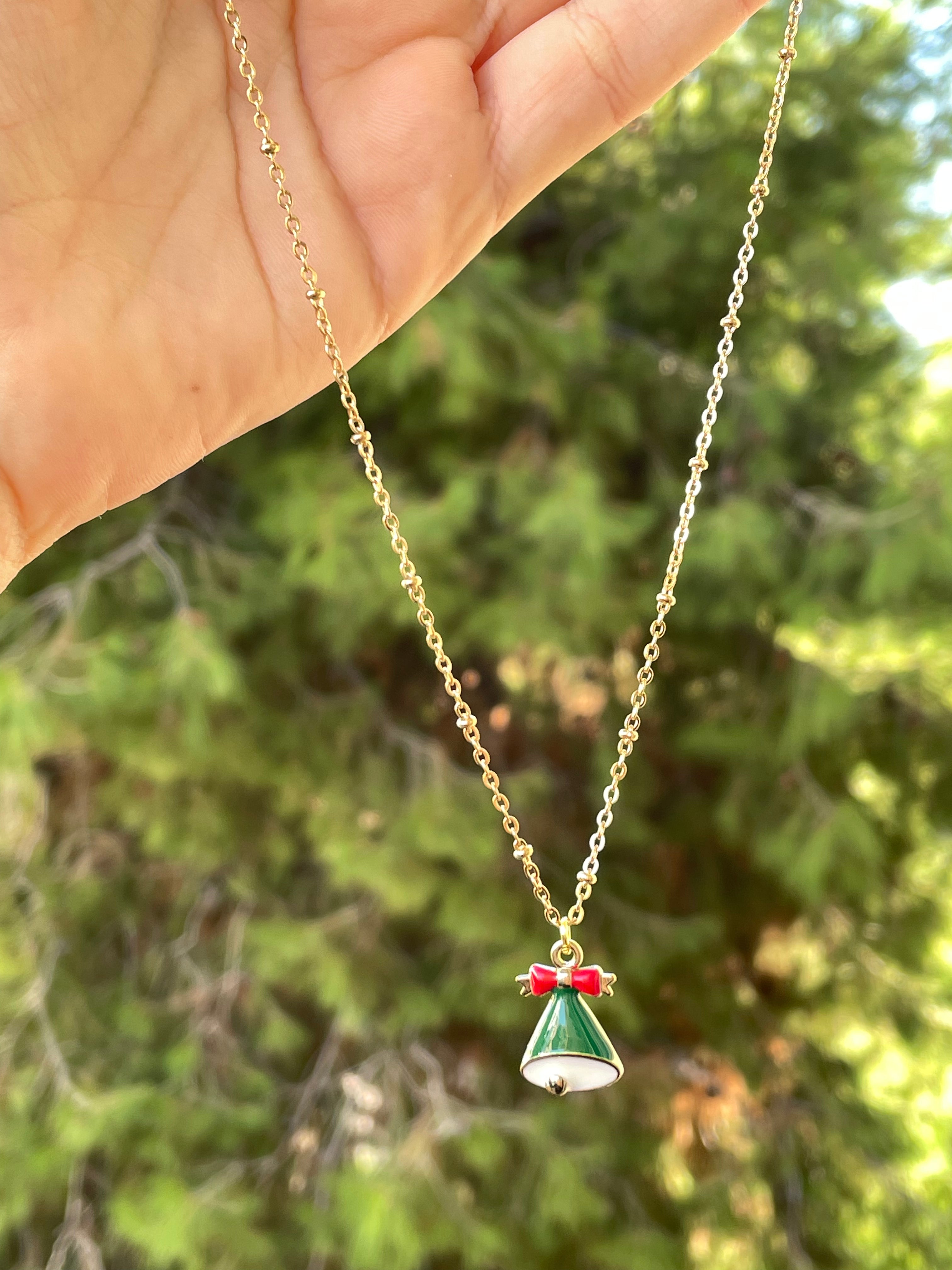 Collana con campana natalizia