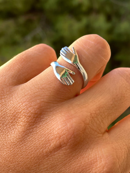 Anello abbraccio in 2 colori