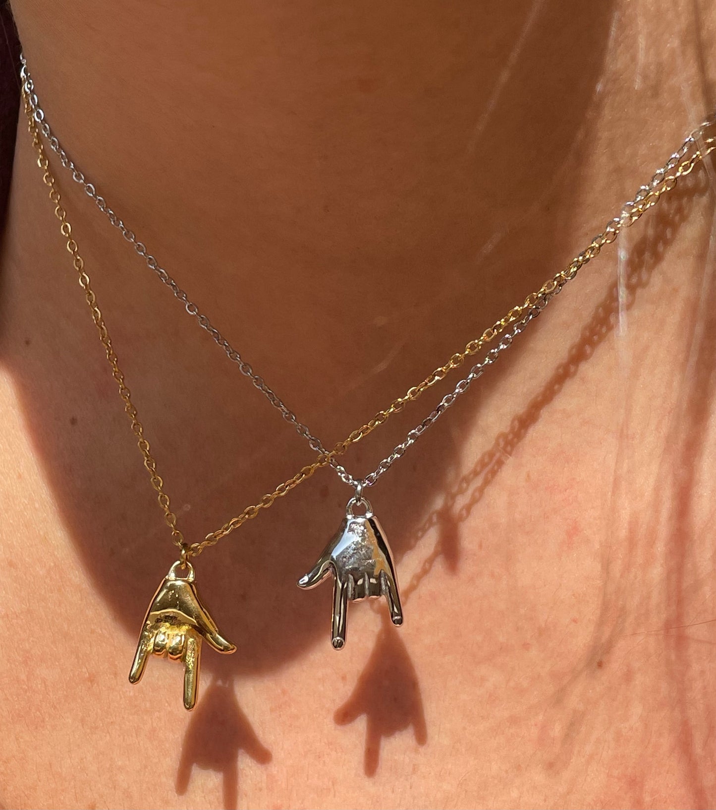 Collana con corna in 2 colori