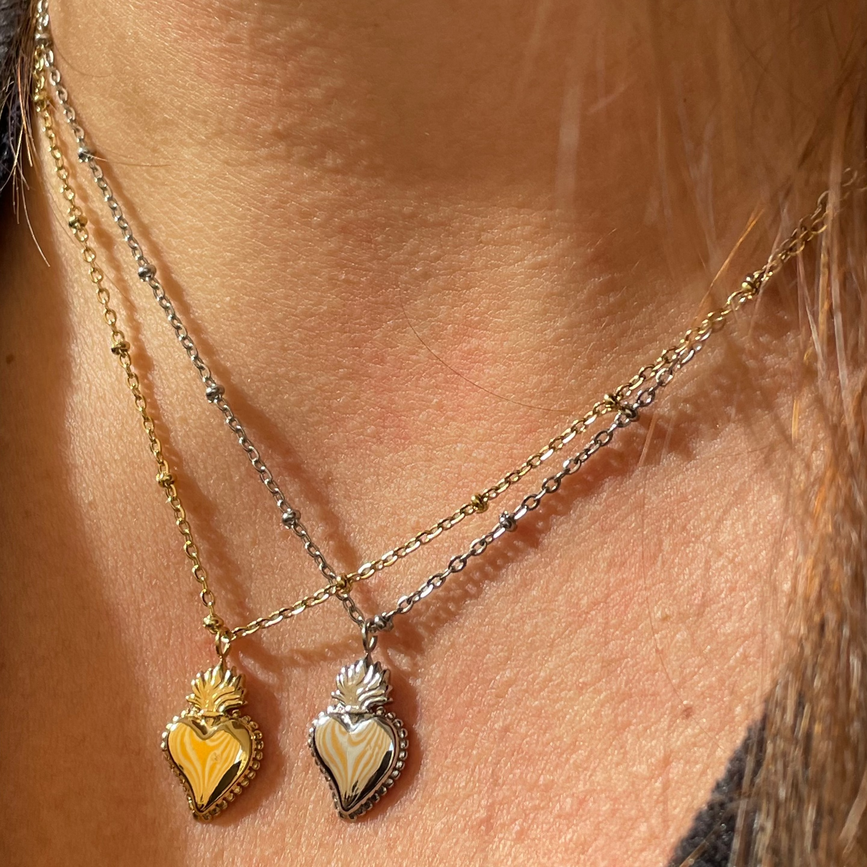 Collana sacro cuore in 2 colori