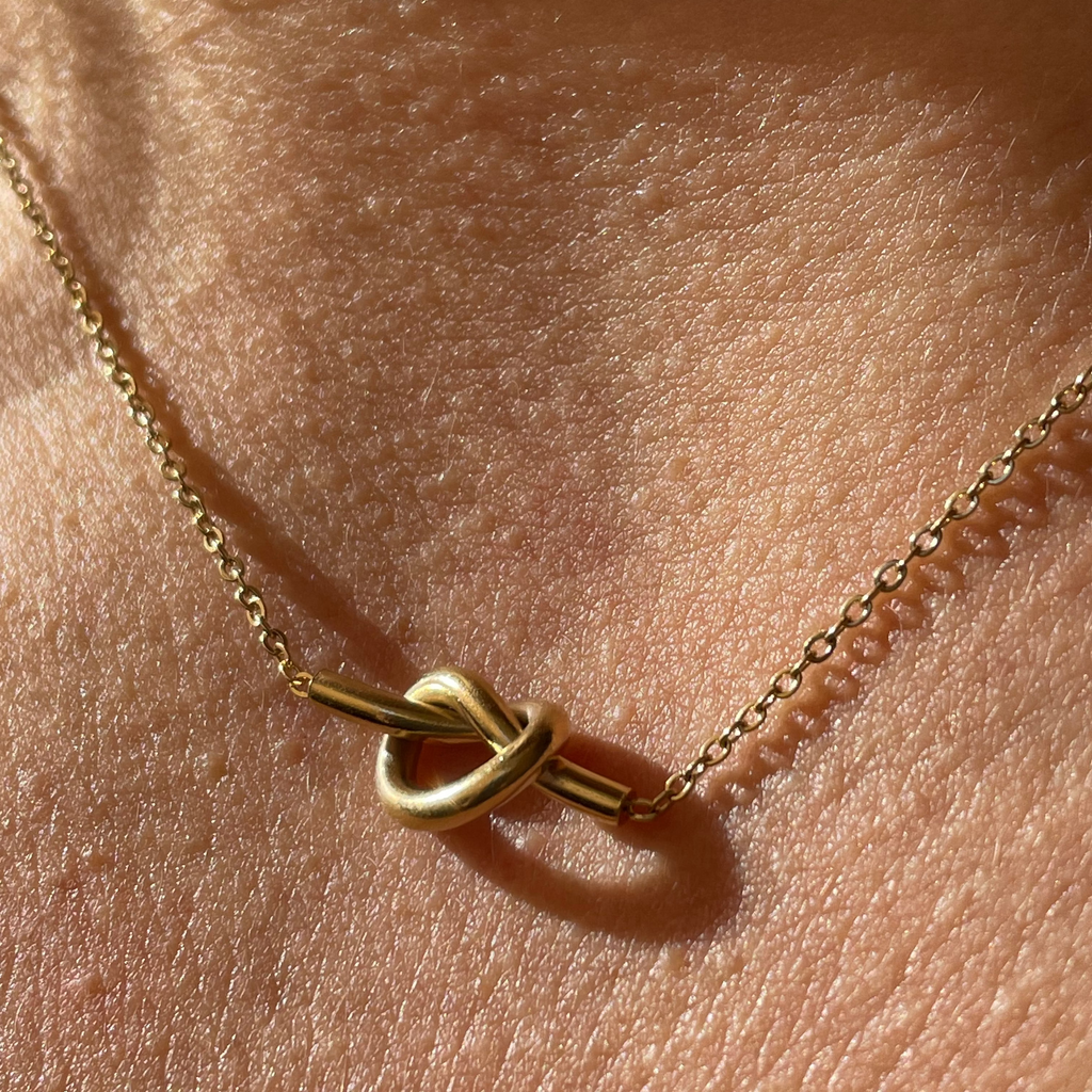 Collana nodo in 2 colori