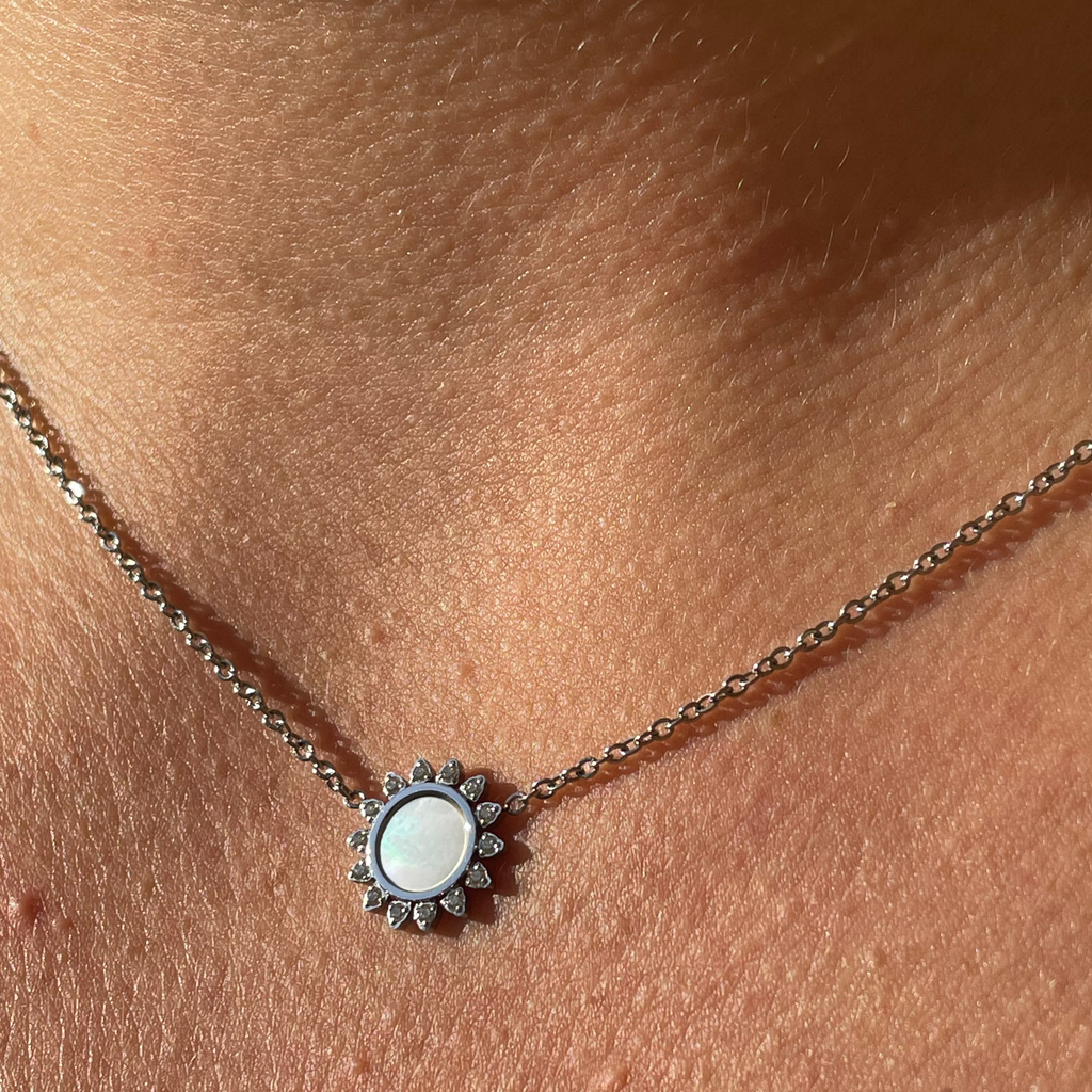 Collana piccolo sole in 2 colori