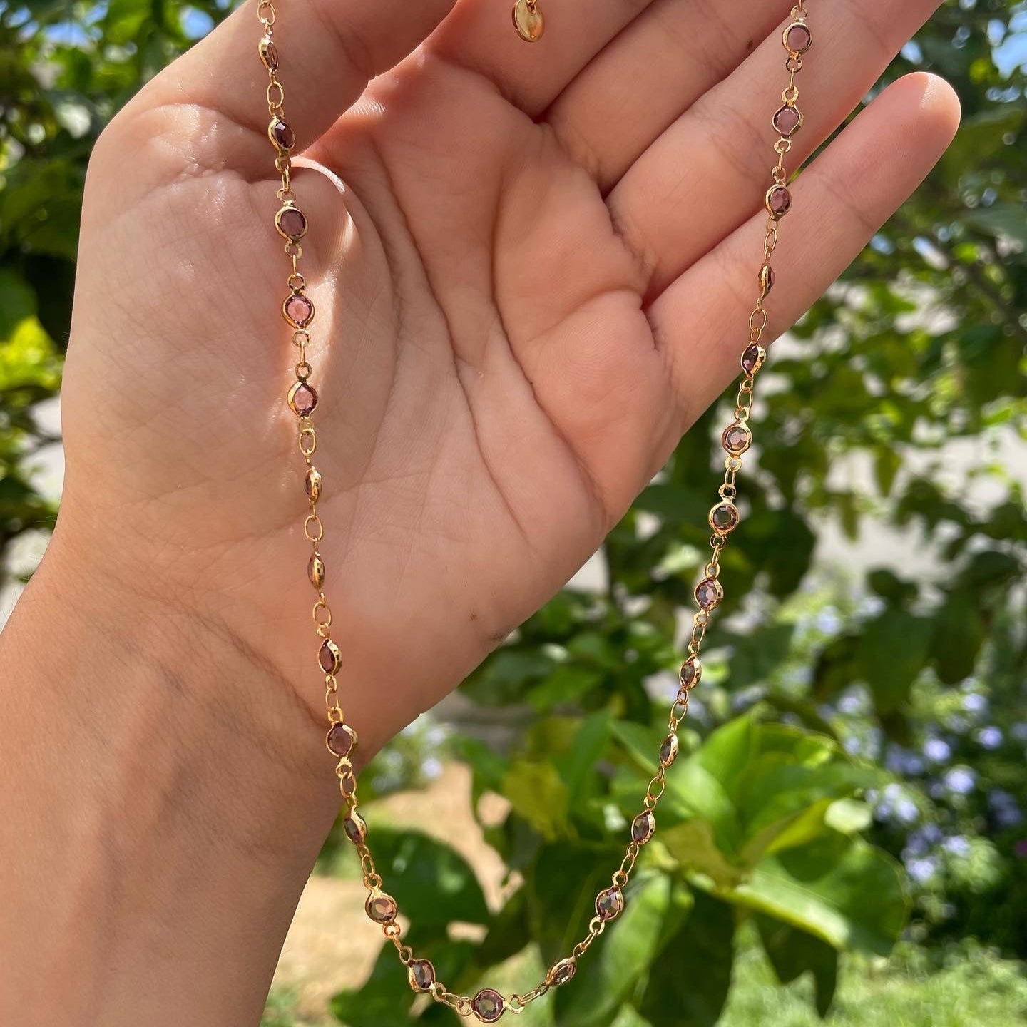 Collana con vetrini colorati in 9 colori