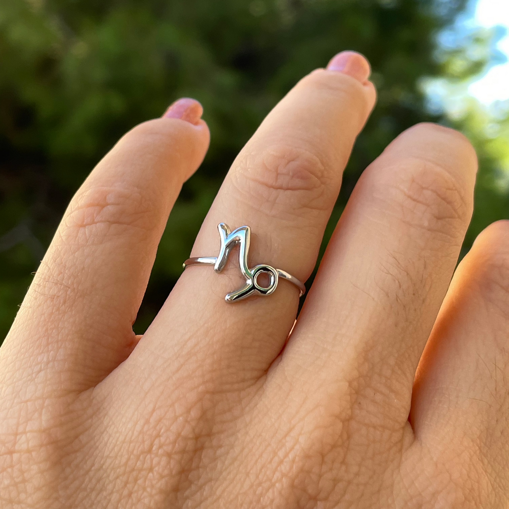 Anello con segno zodiacale in 2 colori