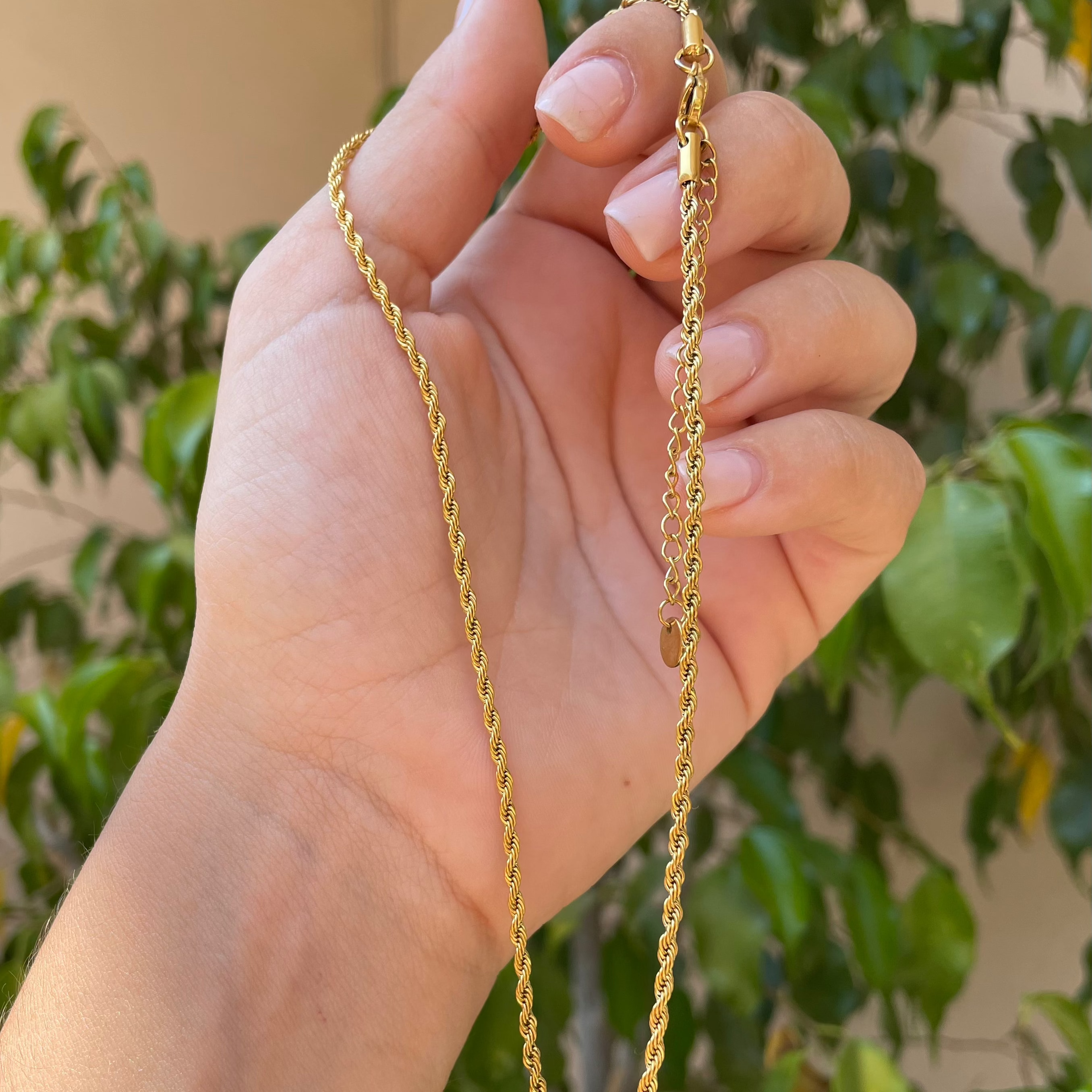 Collana torchon piccola in 2 colori