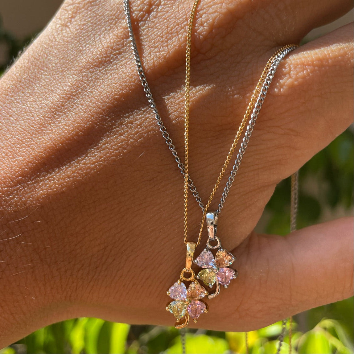 Collana con quadrifoglio in 2 colori