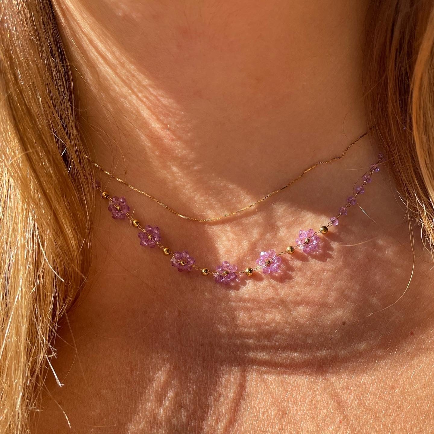 Collana con fiori in 2 colori