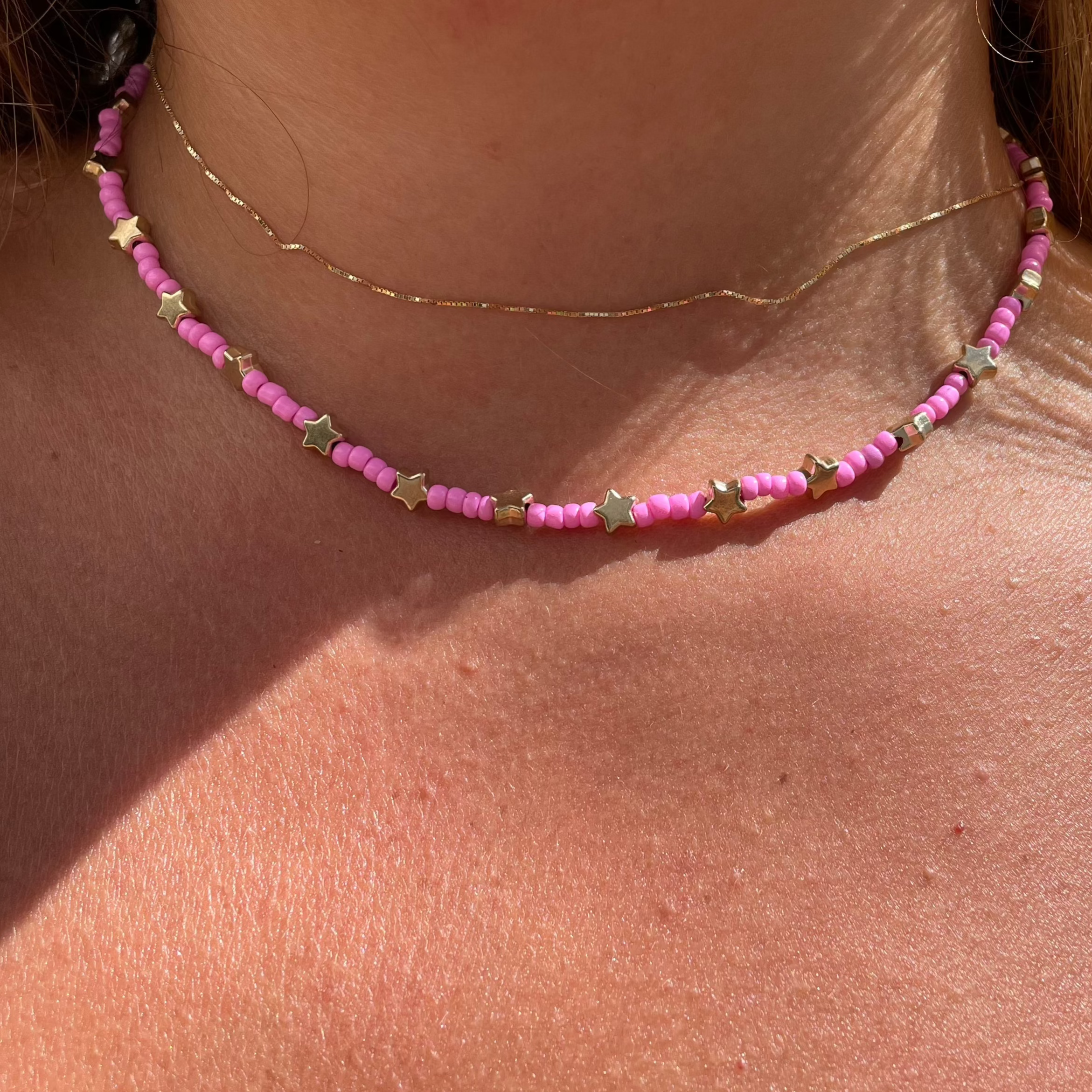 Collana con perline e stelle in 2 colori