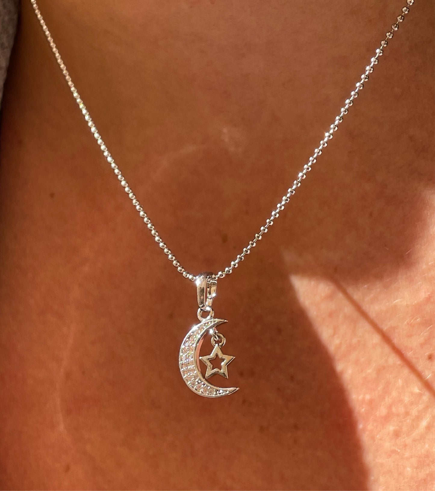 Collana con luna e stella