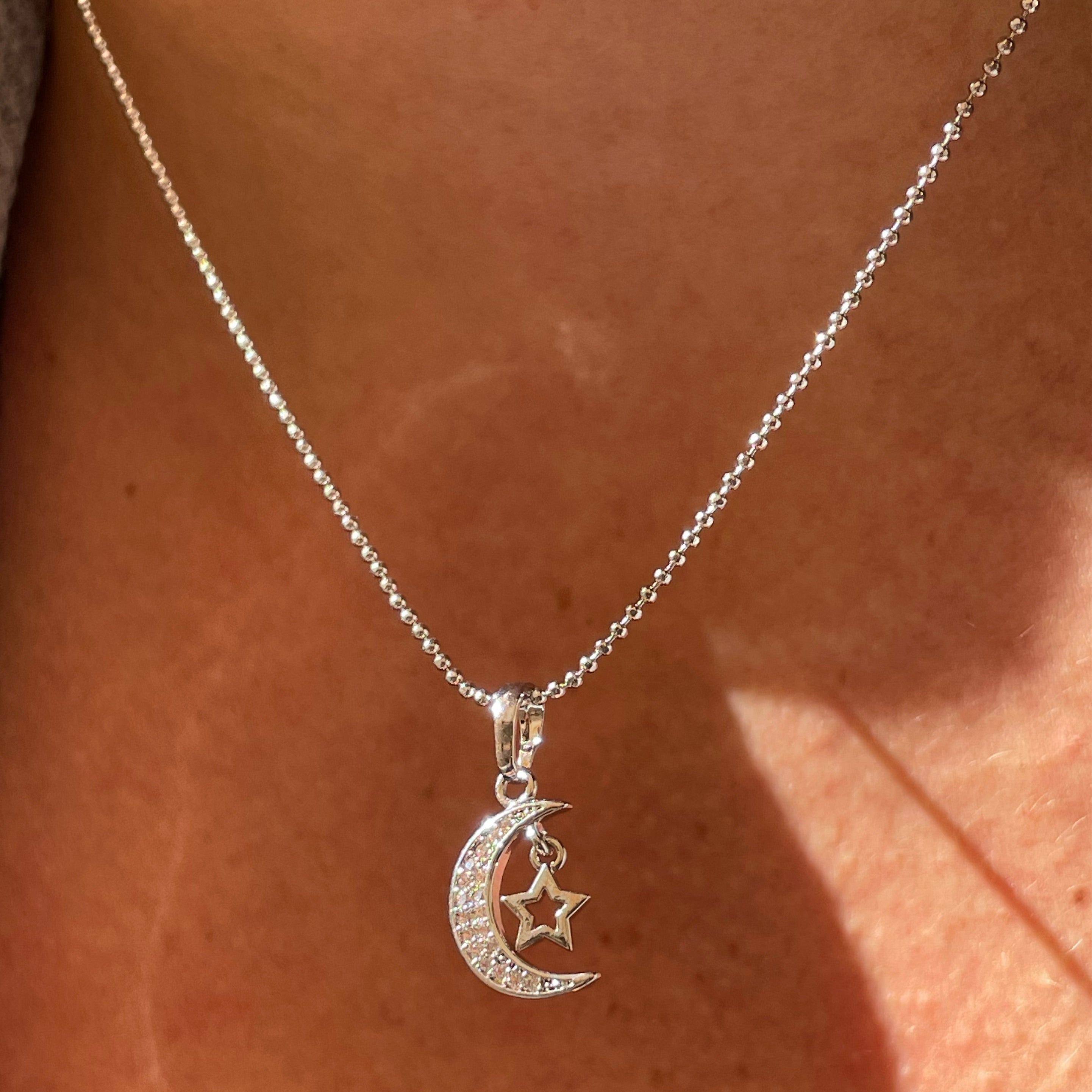Collana con luna e stella