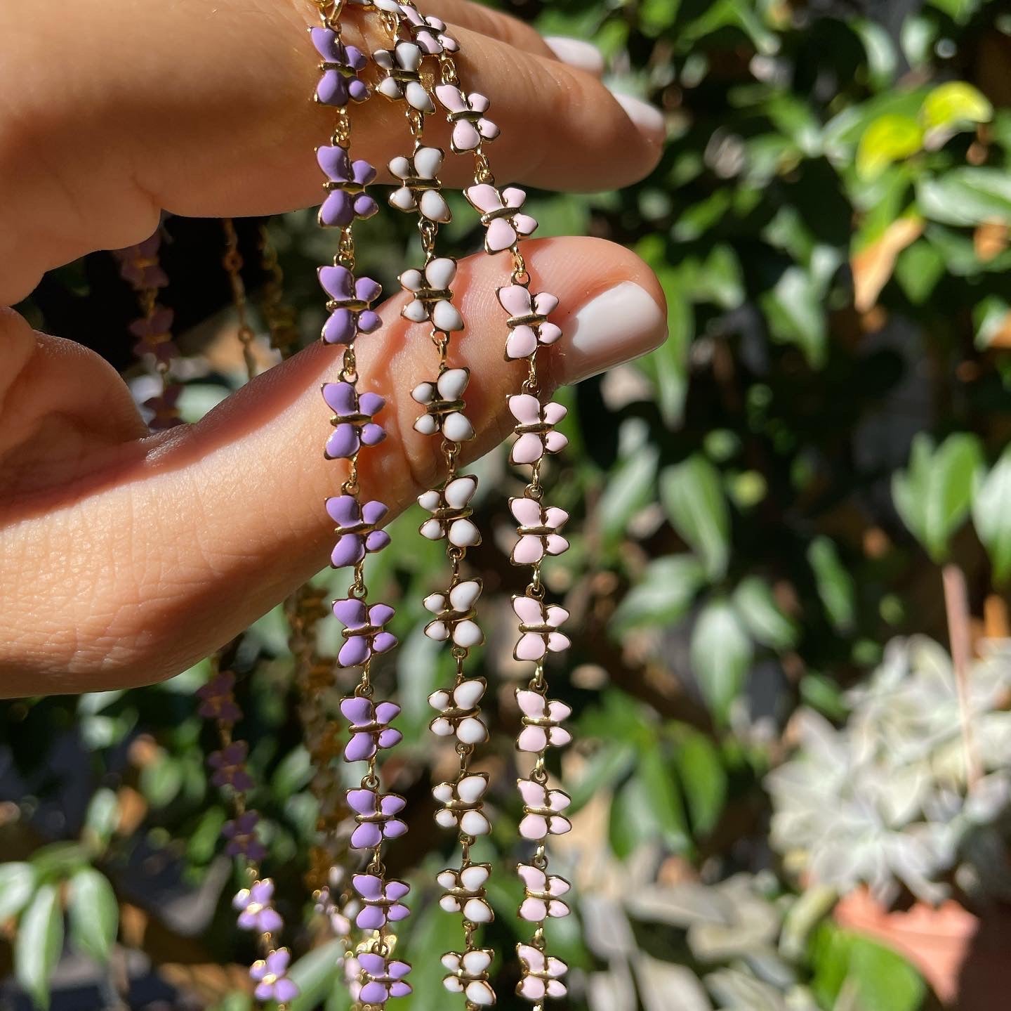 Collana con farfalle in 3 colori