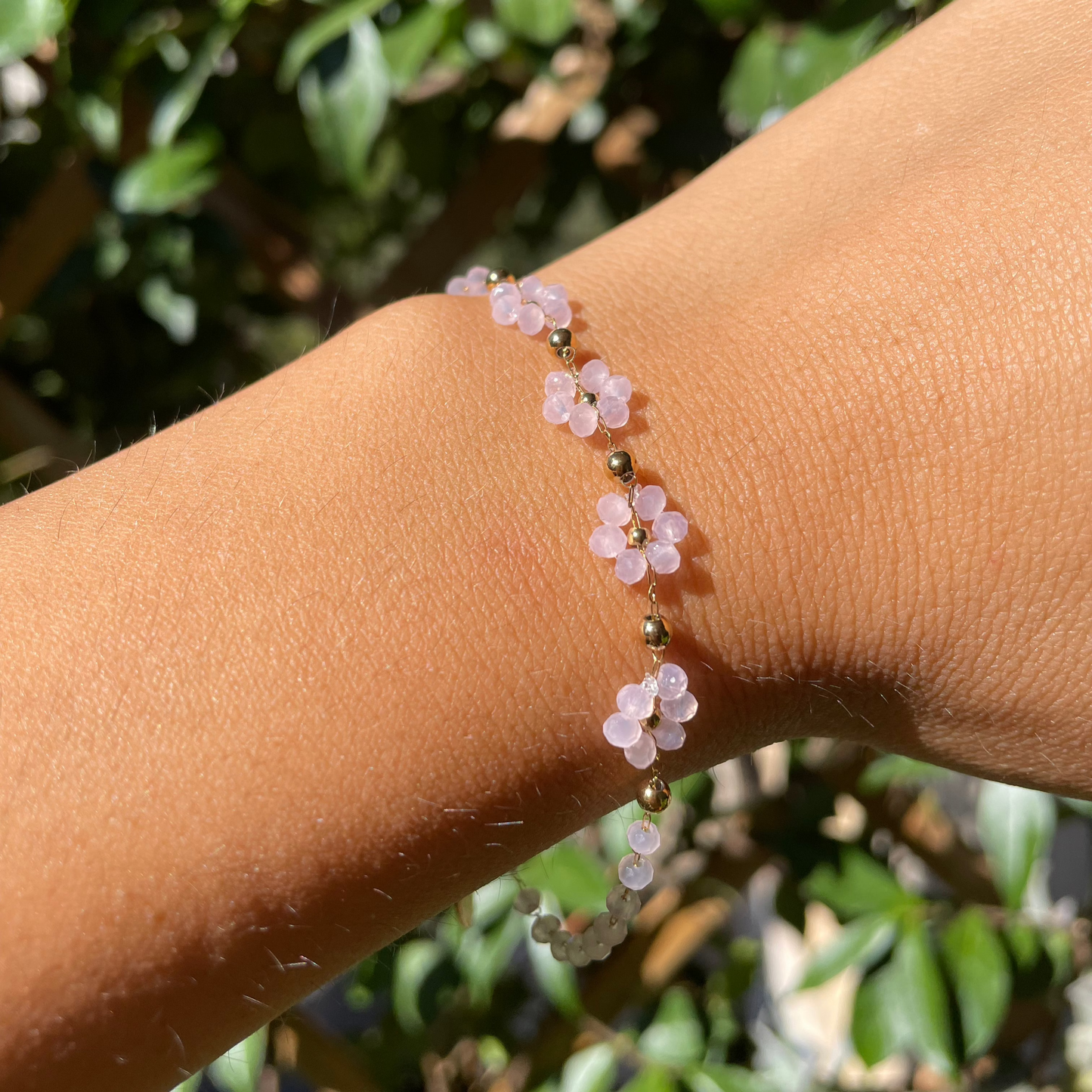 Bracciale con fiori in 3 colori