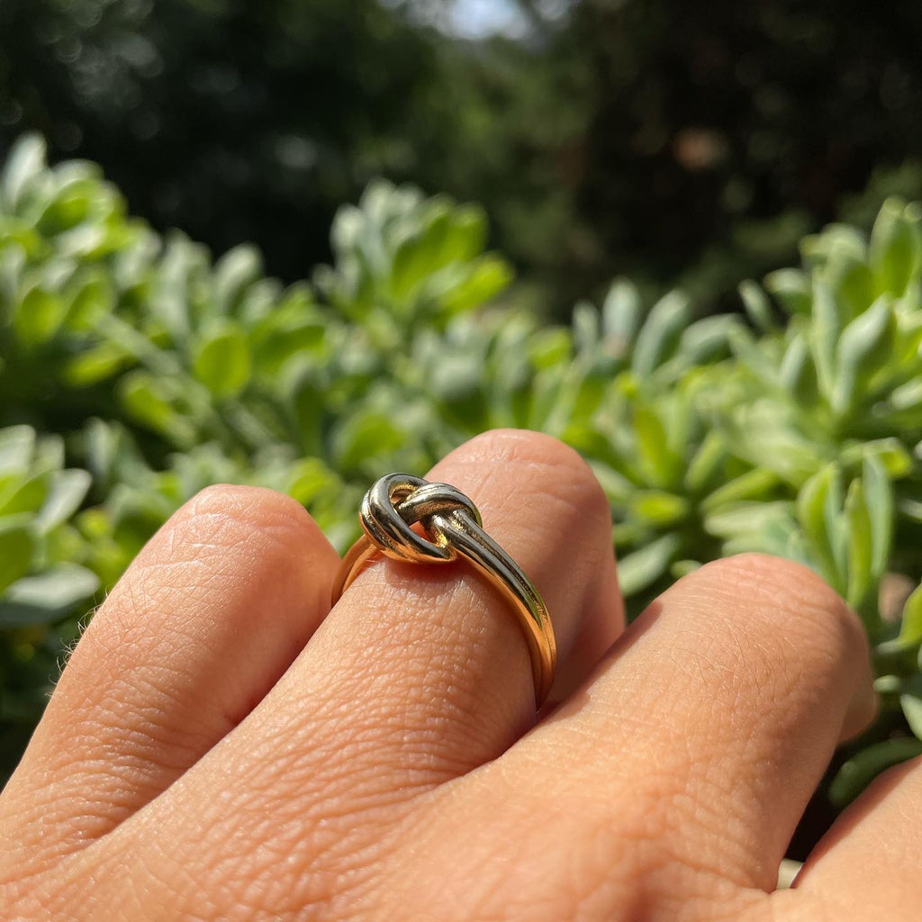 Anello nodo doppio in 2 colori