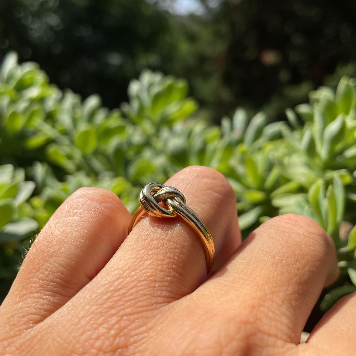 Anello nodo doppio in 2 colori