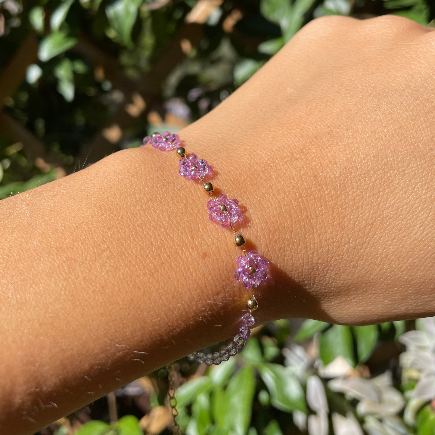 Bracciale con fiori in 3 colori